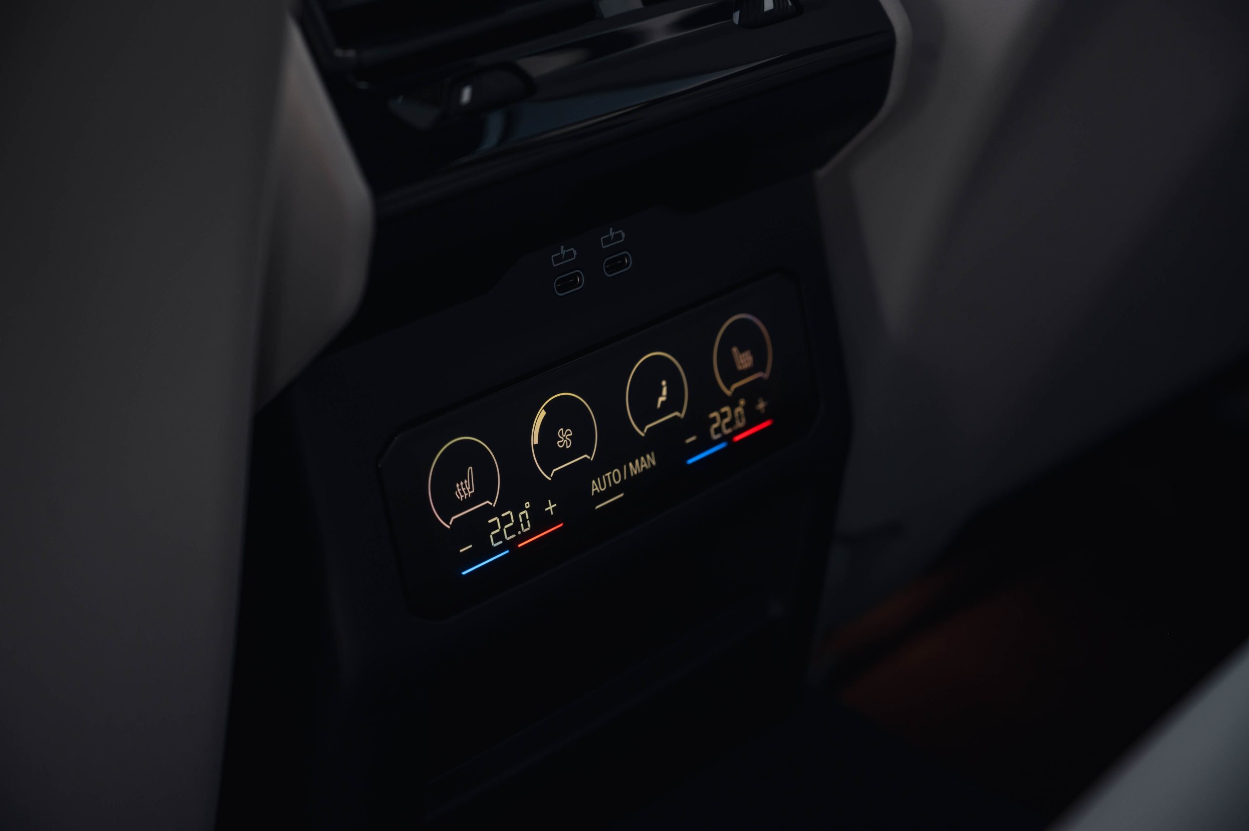BMW dashboard temperature warning light or check engine light